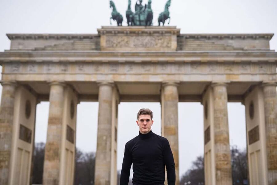 Berlin: Private Photo Session with Professional Photographer - Starting at the Polish Institute: where your Berlin photos get real-fast