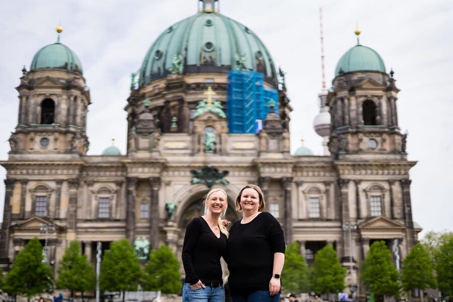 Berlin: Private Photo Session with Professional Photographer - Duration that actually fits a vacation pace: 30 to 90 minutes