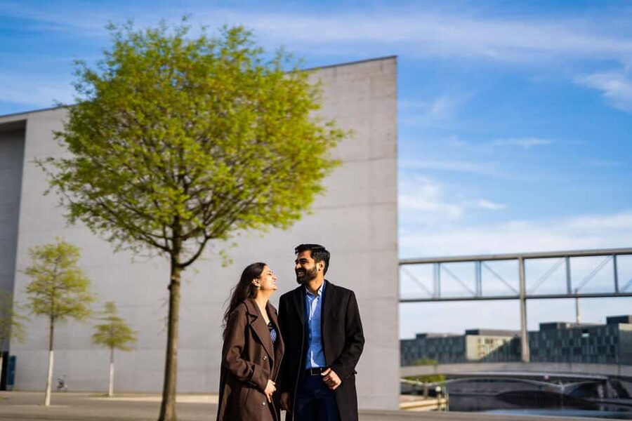 Berlin: Private Photo Session with Professional Photographer - Value and who this is best for (solo, couples, small groups)