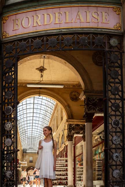 Bordeaux Photographer : Romantic or Family or Friends - What you get back: 30 processed photos you can actually use