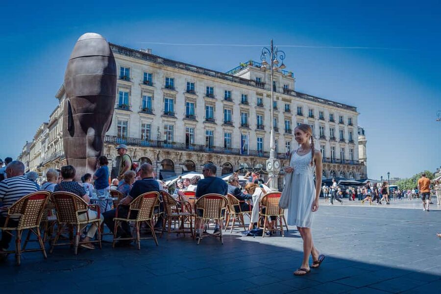 Bordeaux Photographer : Romantic or Family or Friends - Price and value: is $222 per person worth it?