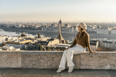 Buda Castle: Private photoshoot with a local guide - Meet at Szentháromság square: easy start, good location