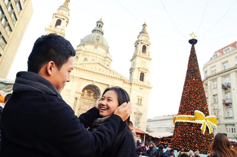 Budapest: Photo Session with Professional Local Photographer - What Happens During the 1-Hour Session