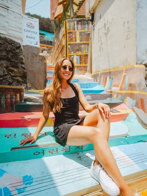 Busan: Small Group Photo Tour with Hotel Pick-up & Drop-off - Pace, walking, and comfort tips that actually matter
