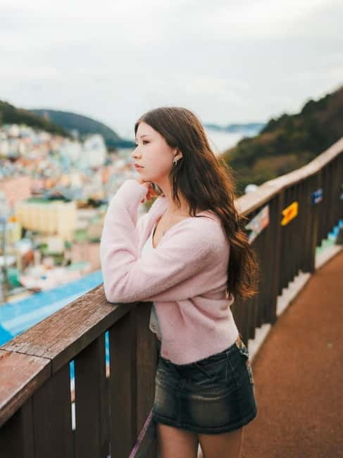 Busan: Small Group Photo Tour with Hotel Pick-up & Drop-off - Hotel pickup, van time, and what the small-group format really means