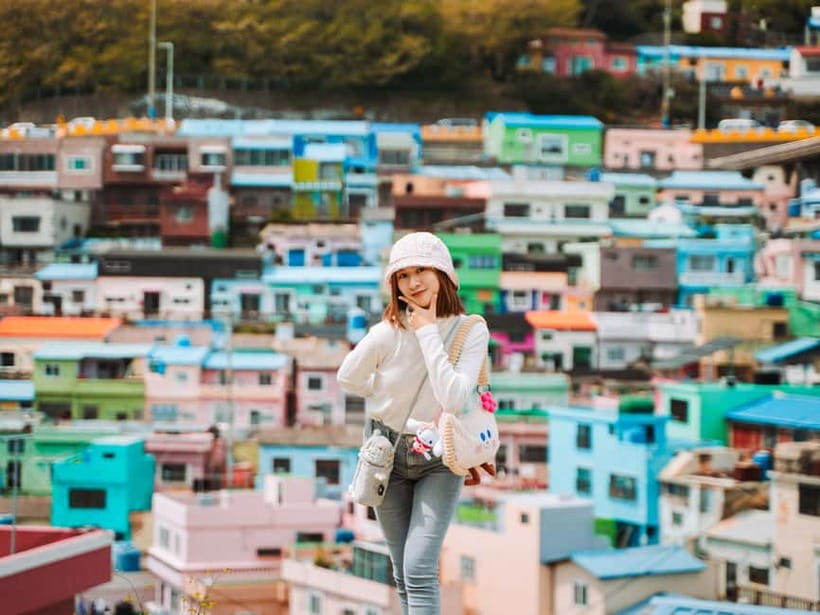 Busan: Small Group Photo Tour with Hotel Pick-up & Drop-off - Huinnyeoul Culture Village: the artistic finish that keeps the day from feeling rushed