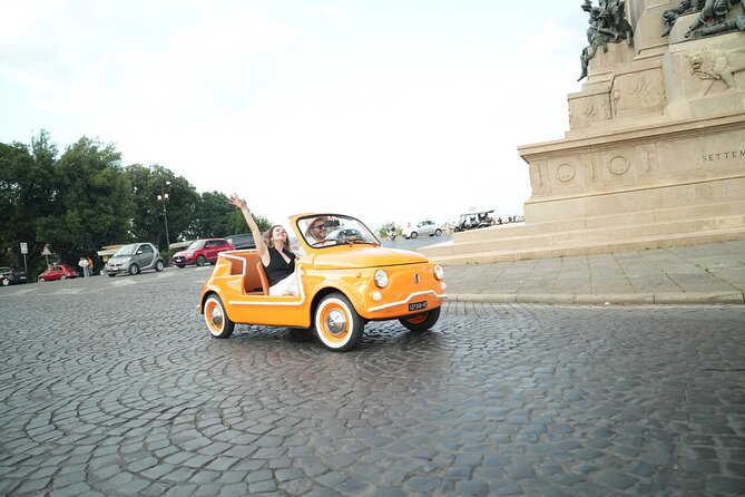 Cabriolet Vintage Fiat 500 City tour with Photoshoot - Trastevere: narrow streets and real-life Rome