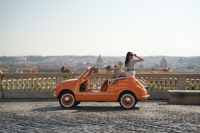 Cabriolet Vintage Fiat 500 City tour with Photoshoot - Fontana dell’Acqua Paola (Il Fontanone) and the Janiculum views