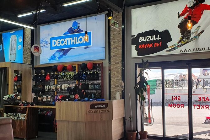 Cappadocia: Erciyes Ski Tour w/PickUp,Lunch - Slopes at Erciyes: beginner practice and advanced runs