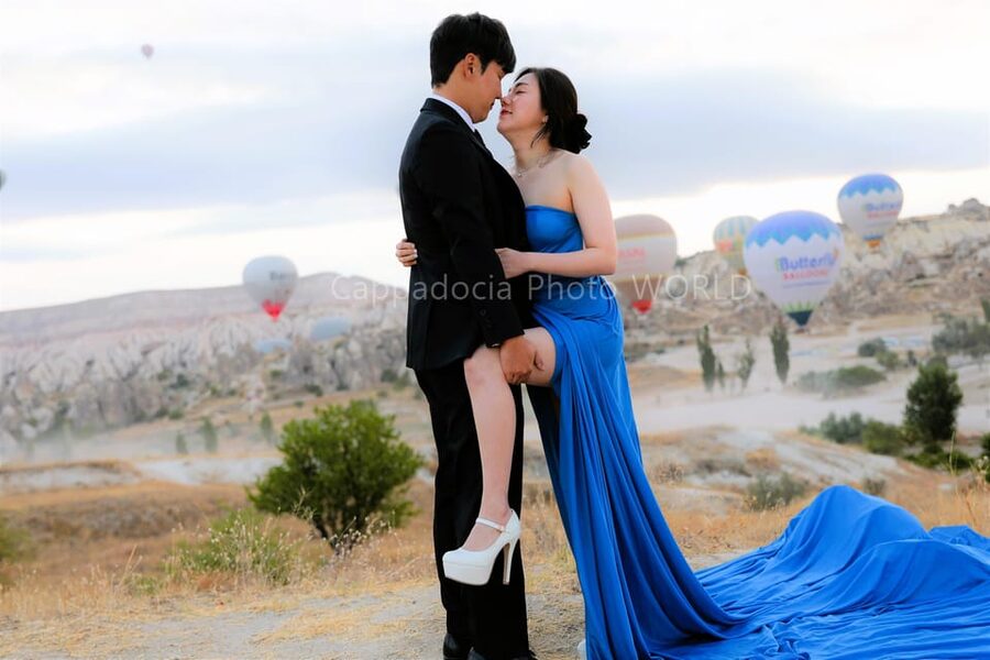 Cappadocia Photoshoot with Flying Dress - Optional Upgrades: Sunset Timing, Makeup, and a Second Dress