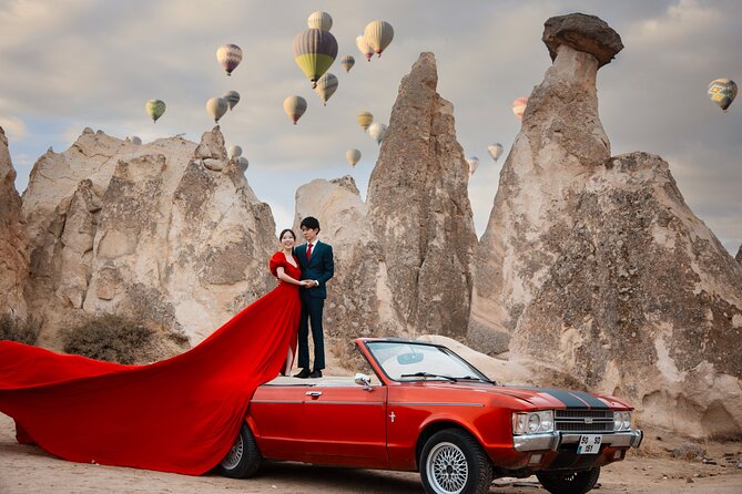 Cappadocia Photoshoot with Flying Dress & Instagram Reels - Pickup, mobile tickets, and the private-group advantage