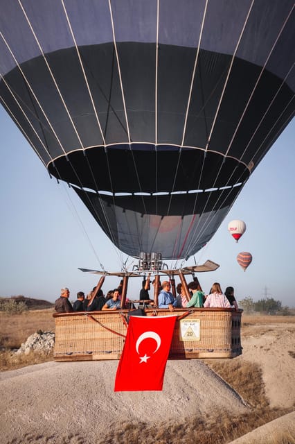 Cappadocia: Private Photoshoot Sunrise Balloon with Transfer - What Happens During the Shoot (Minute-by-Minute Feel)