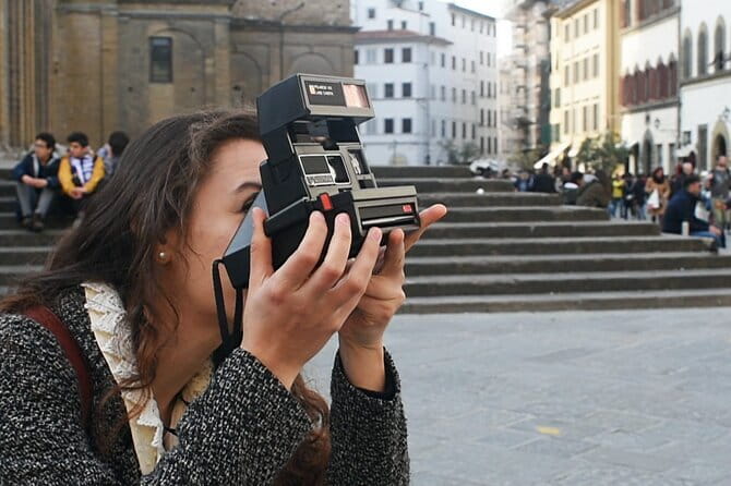 Capture Florence on Polaroids: Vintage Photo Tour - Stop 4 to Stop 7: Piazza della Repubblica, Piazza della Signoria, Santa Croce, and Ponte Vecchio