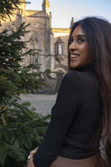 Capture Your Scottish Adventure – Professional Photography - Stop-by-Stop in Edinburgh: Scott Monument, National Galleries, Ross Fountain
