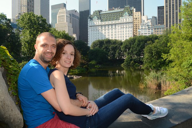 Central Park Private Photoshoot Tour with Pro NYC Guide - Why this Central Park photo tour feels different than a regular walk