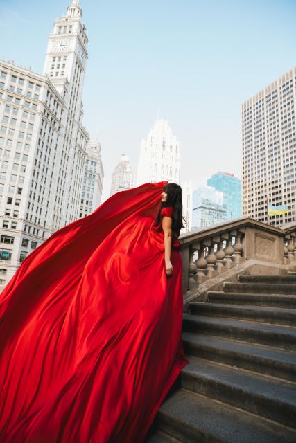 Chicago Luxury Flying Dress Photoshoot - Getting your photos fast: the online gallery you can share right away