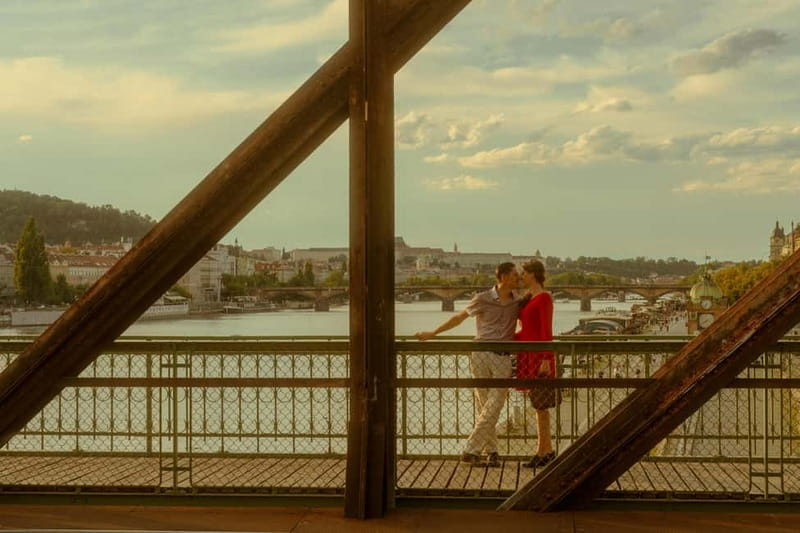 Cinematic Photoshoot Experience in Prague - Cinematic Photos: What You’re Really Paying For
