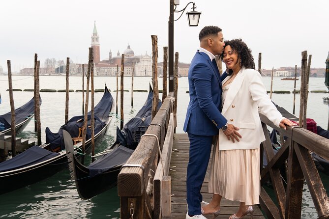 Cinematic Photoshoot in Venice: Capture Venice Hidden Gems - Doge’s Palace and Ponte dei Sospiri: Romance With Drama