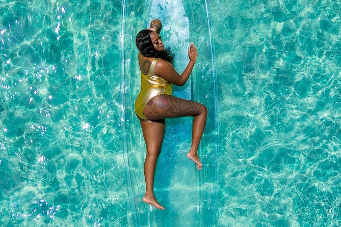 Clear Kayak Photoshoot in Montego Bay (Single) - Comfort, Communication, and One Review’s Red Flag