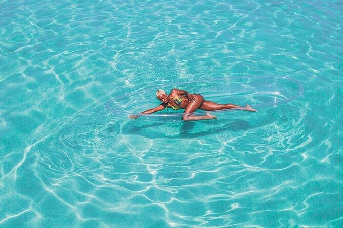 Clear Kayak Photoshoot in Montego Bay (Single) - What Actually Happens During the Photoshoot (And What You Receive)
