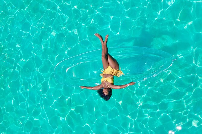 Clear kayak photoshoot Nassau Bahamas. - Meet West Bay Street, then head to the beach setup