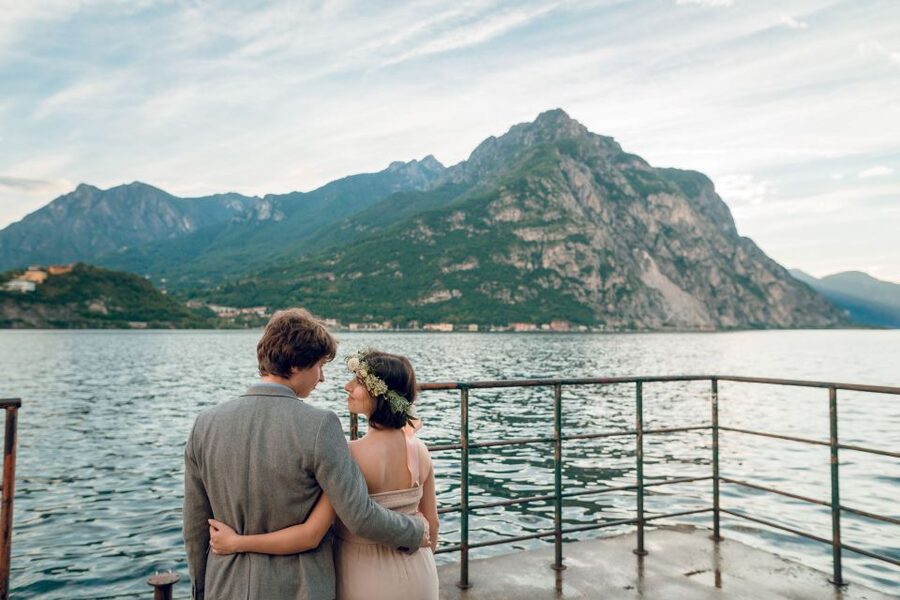 Como: Private Photoshoot with Post-Editing - Why a private Lake Como photoshoot beats solo selfie mode