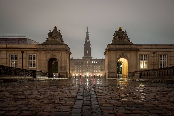 Copenhagen Photography Masterclass - Private Photography Lesson - Stop-by-stop notes: where the best shots happen