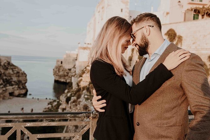 Couple or family photo shoot Polignano a Mare - Meeting at Via S. Vito 18: Starting Location and First-Minute Vibes