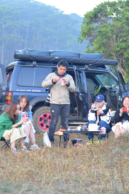 Da Lat: Sunrise Lake and Forest Photography Tour - Getting your photos after: why email or Instagram delivery is a big deal