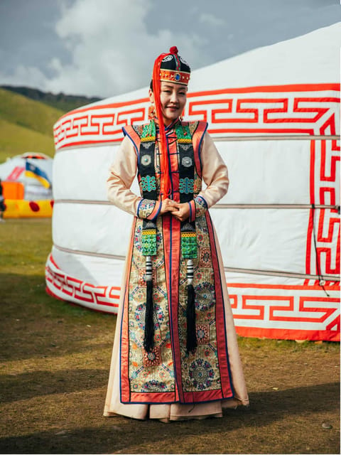 Day tour with Traditional clothes and photographer - Into Terelj National Park: Turtle Rock and the outdoors day vibe