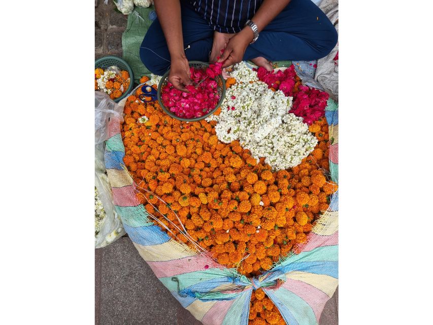 Delhi Like a Local: Food & Photography Full Day Tour - Old Delhi alley time and Jama Masjid views