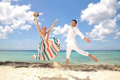 Deluxe Photography Session - Meeting at Roots Beach Club: how this session starts