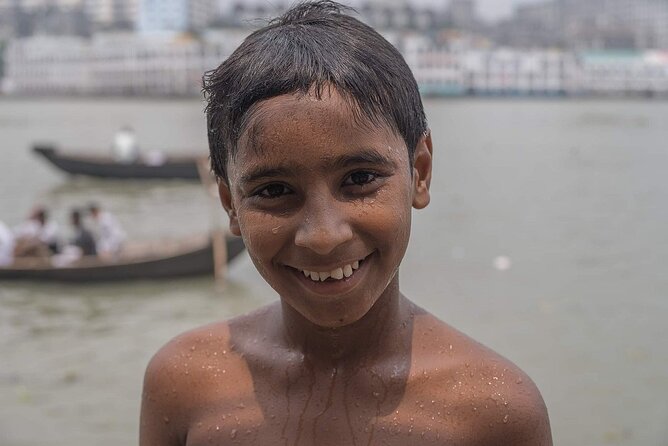Dhaka Street & Culture Photography – Private Full-Day Tour - Stop 4: Ship maintenance and the shipyard edge—serious industrial visuals