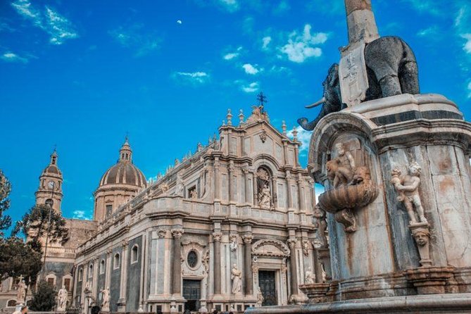 Discover Catania from fabulous viewpoints with your personal photographer - Pace, pickup, and how this tour actually runs