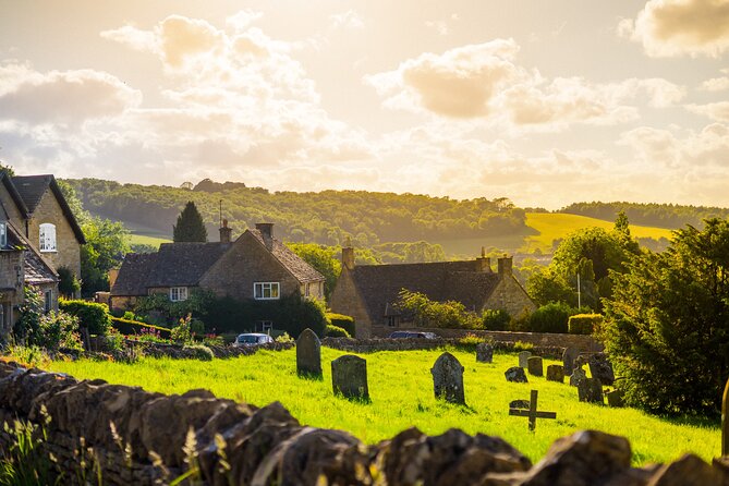 Discover the Secrets of the Cotswolds Private Tour Experience - Why a Private Cotswolds Route Feels Better Than a Bus Plan