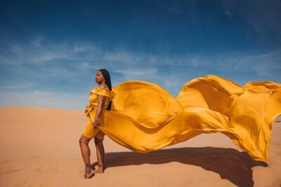 Dubai Desert Flying Dress Photoshoot - Meeting Point and Timing: Plan for a Short, Focused Session