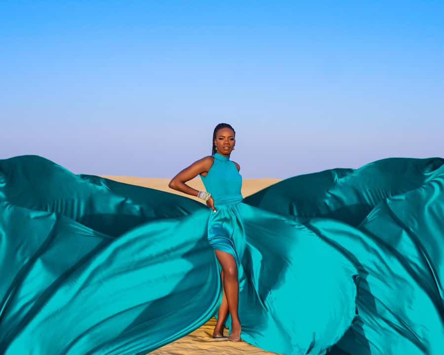 Dubai: Flying Dress Photoshoot Experience - A desert photo set that feels like a movie scene