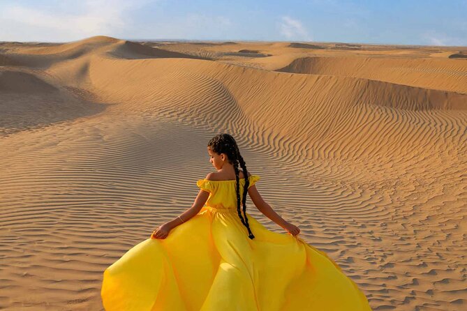 Dubai Flying Dress Private Photoshoot in the Desert - Photo Delivery: Originals First, Then Your Polished Picks