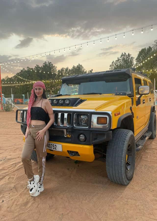 Dubai Hummer Safari Adventure & Traditional Dress Photoshoot - Value Check: Is $216 a Good Deal?