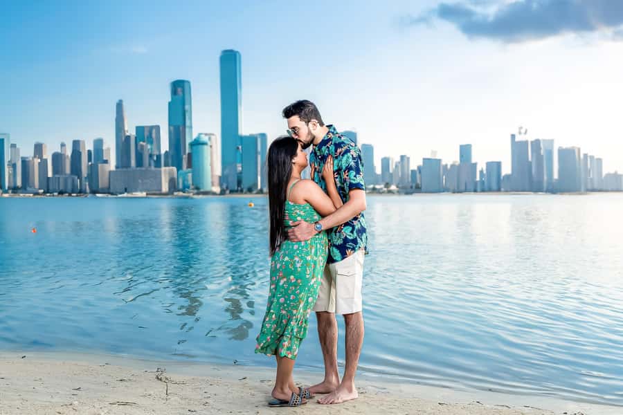 Dubai: JBR Beach Pre Wedding Photoshoot - Key Points at a Glance