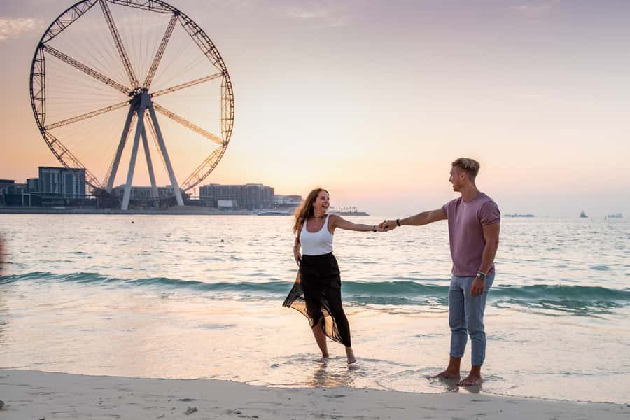 Dubai Photo Shoot with a Personal Travel Photographer - How the Session Flows: Meeting Up, Shooting, and Getting Your Gallery
