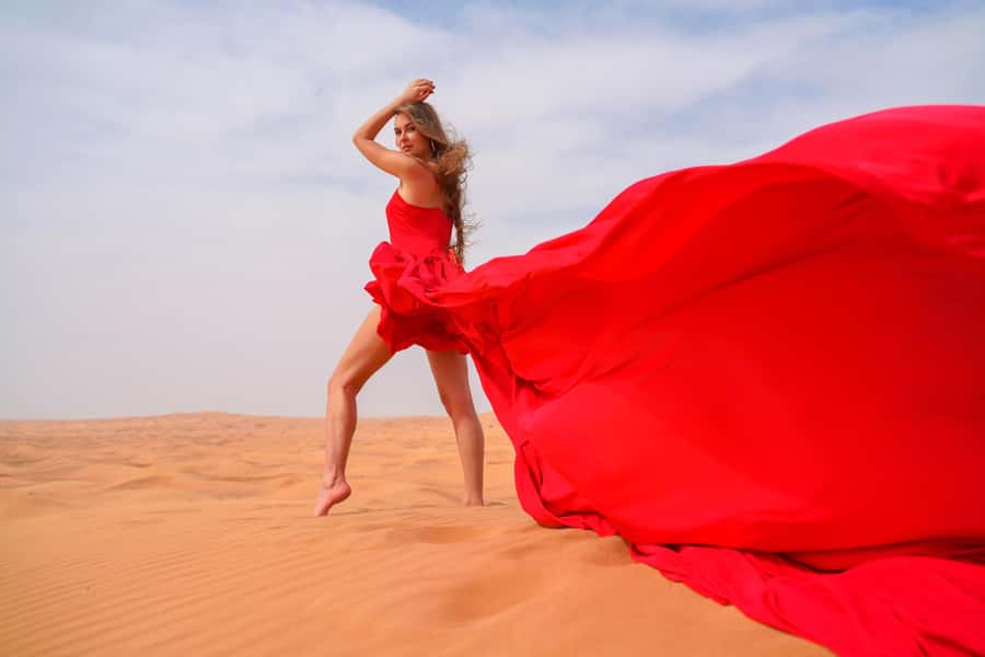 Dubai: Private Flying Dress Photography and Dune Drive Trip - Choosing your flying dress and photo backdrop before you step out