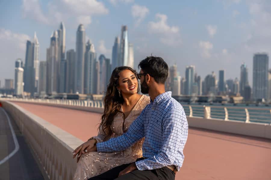 Dubai: Private Photoshoot with Hotel Pickup and Drop-off - KhaledClicks and the Camera-Coach That Helps You Look Comfortable