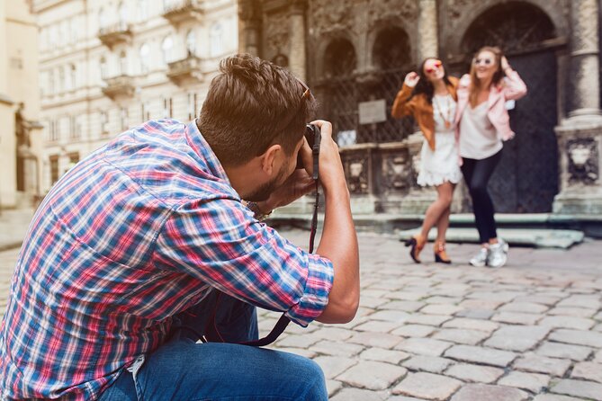 Dublin: Personal Photographer - Travel Photography Experience - Stop-by-stop: from The Spire to Trinity College angles