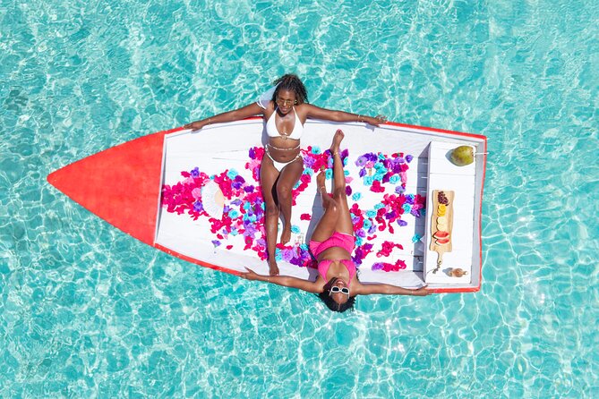 Dushi Boat Drone Photoshoot | Free Champagne | Fruits and Flowers - Champagne, coconut, fruit, and flowers: why the vibe helps your photos