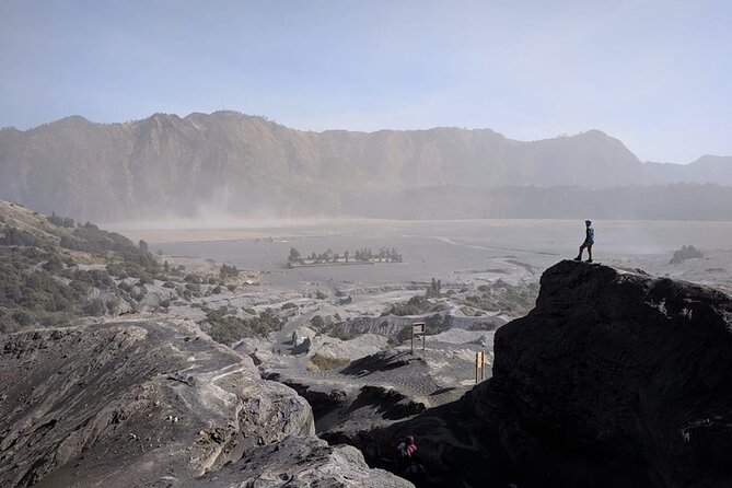 East Java Tours with Bromo Photography, Ijen Blue Fire and Waterfall - Photography tips for Bromo sunrise and Ijen night gear (without the fuss)