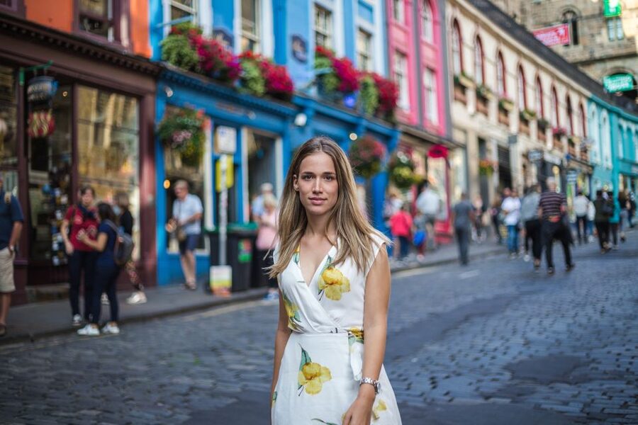 Edinburgh Old Town: Professional Photoshoot & Edited Photos - Edinburgh Old Town Photoshoot: What You’re Really Paying For