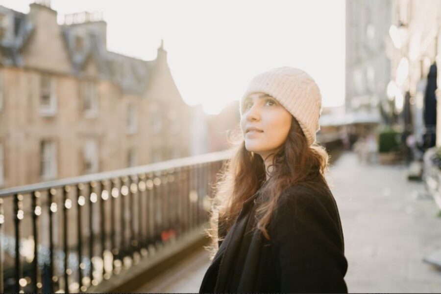 Edinburgh: Photo Shoot with a Private Vacation Photographer - Getting natural, candid photos without feeling awkward