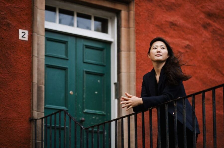 Edinburgh: Photo Shoot with a Private Vacation Photographer - What you get after: edited photos delivered in 5 working days