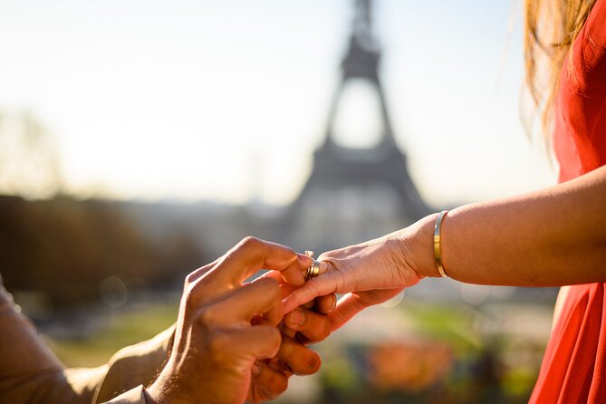 Eiffel Tower Photographer, Professional Photo shoot - Paris - More locations for longer shoots, without the chaos
